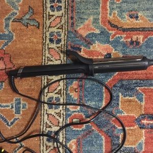 GHD 1.25” Curling Iron